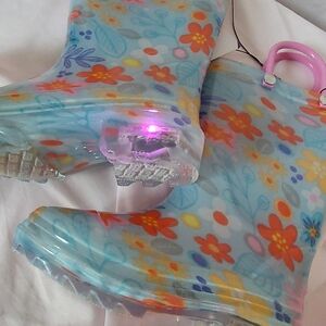 Toddler Girls Light Up LED Rain Boot Sz 6~ NWT.